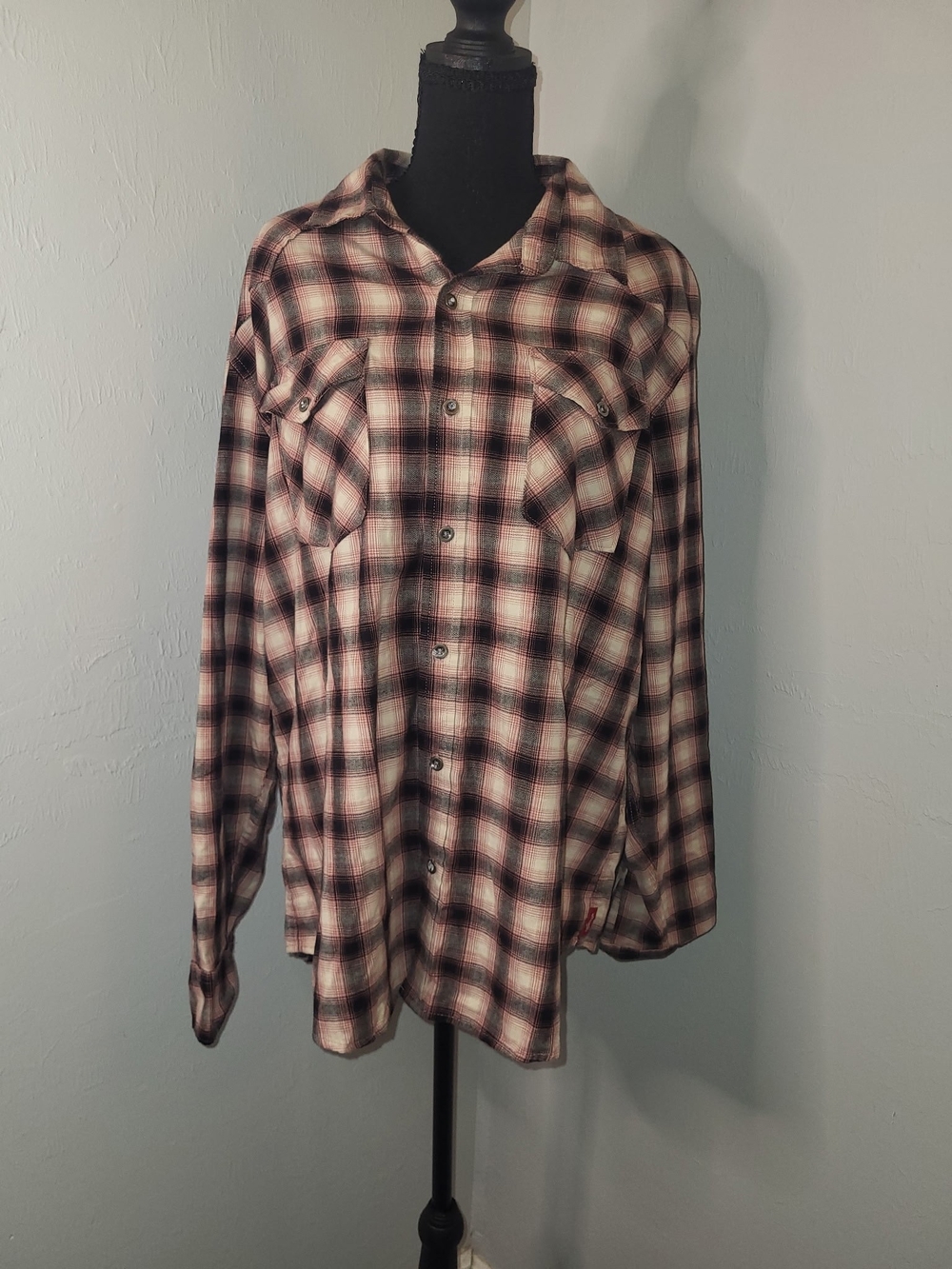 Women's Black,Pink and Cream Plaid Button-Up Shirt Jacket